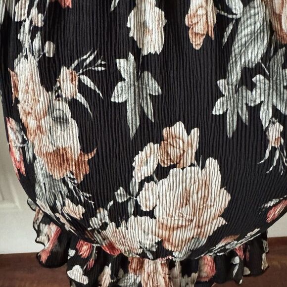 Floral Ribbed Maxi Dress Womens Small Tiered Ruffle Boho Chic Cottagecore Flowy - Picture 8 of 13